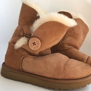 UGG Classic Bailey Button II Boot